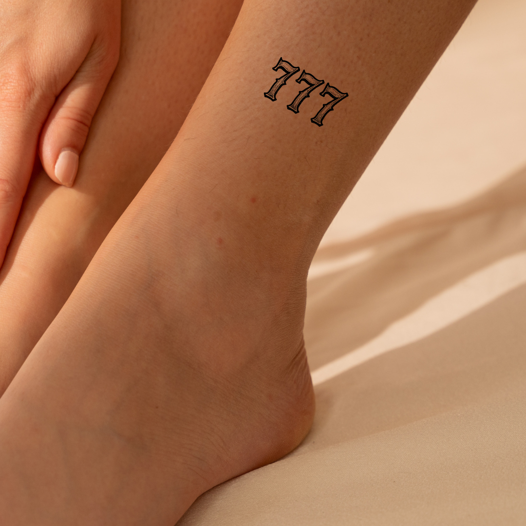 Gothic 777 — Luck in the Shadows by DOVIANA Tattoo Studio (length 0.55‘’)
