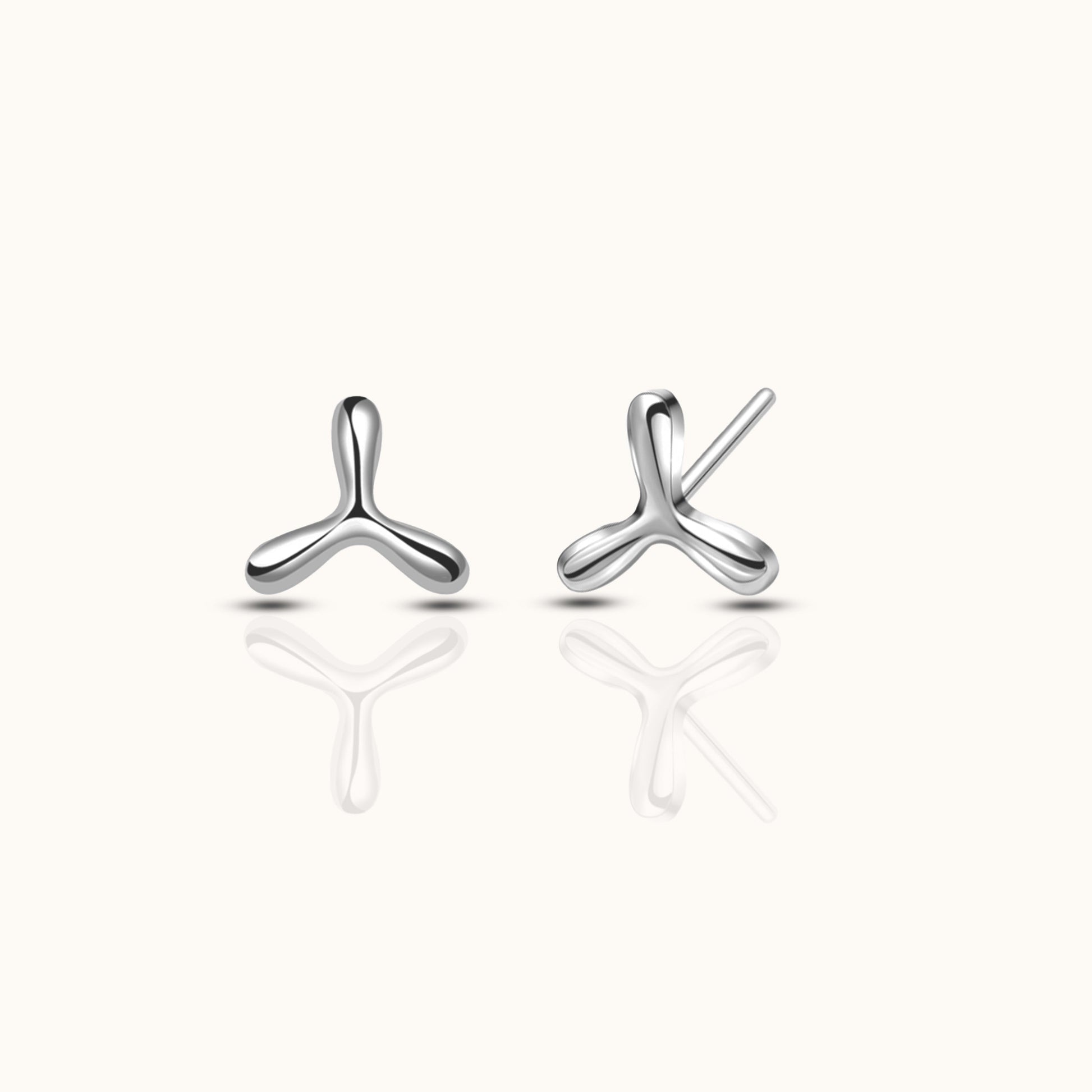 Boomerang Valve Threadless Labret Titanium Flat Push Back Nap Earring by Doviana