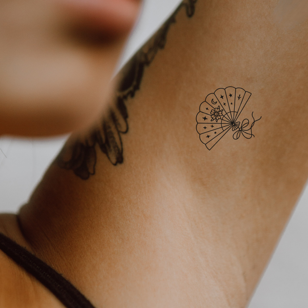 Moonlit Whispers — Fan Your Magic by DOVIANA Tattoo Studio (height 0.55‘’)